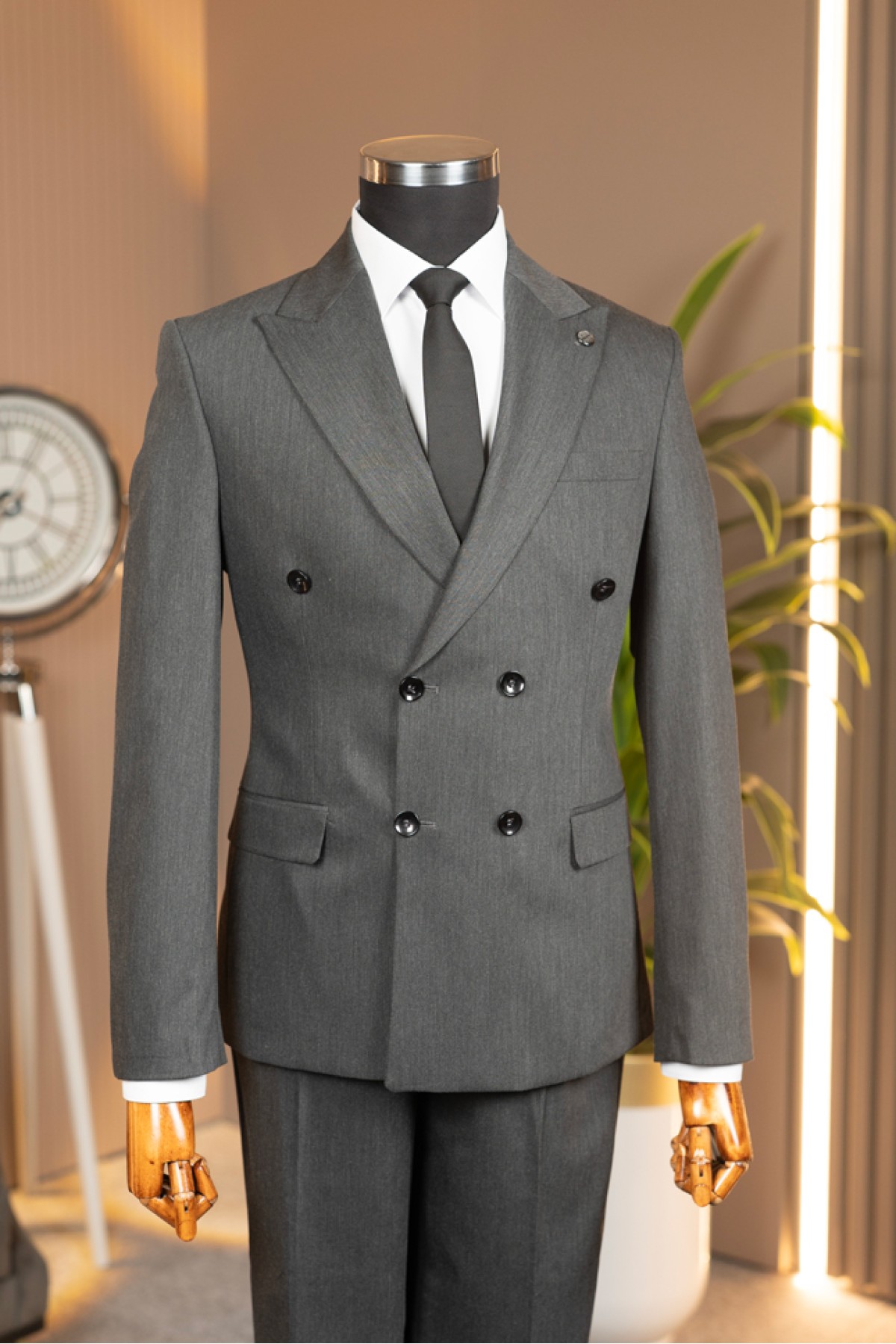 Kruvaze Takım Elbise