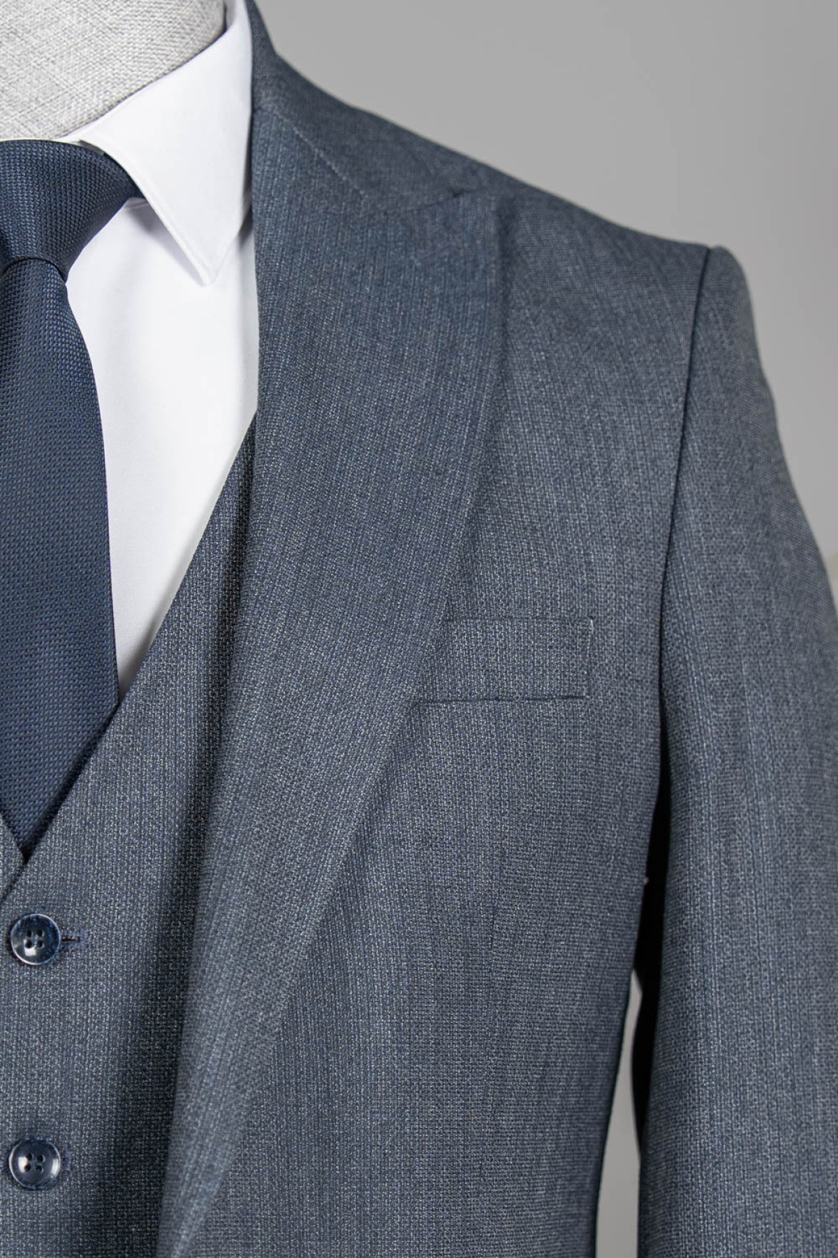 Yelekli Takım Elbise