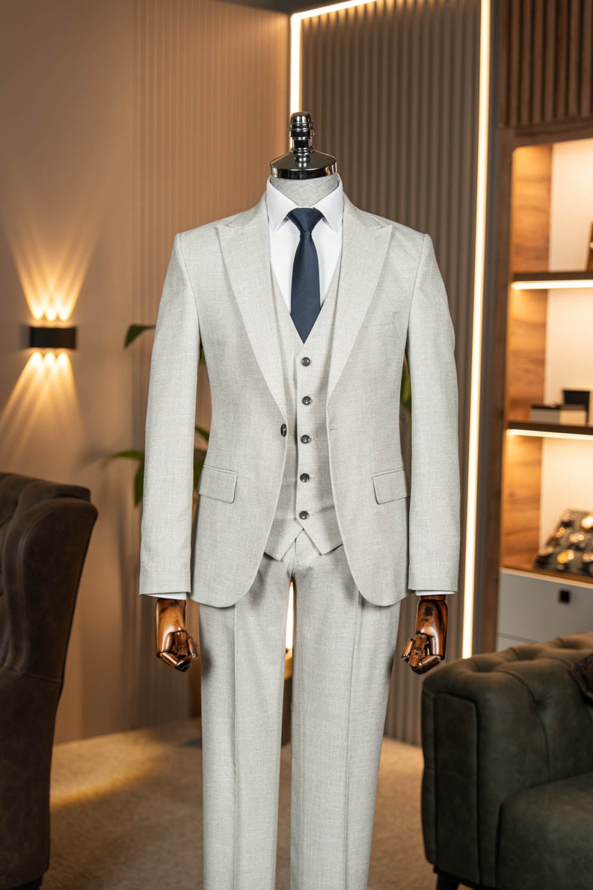 Yelekli Takım Elbise