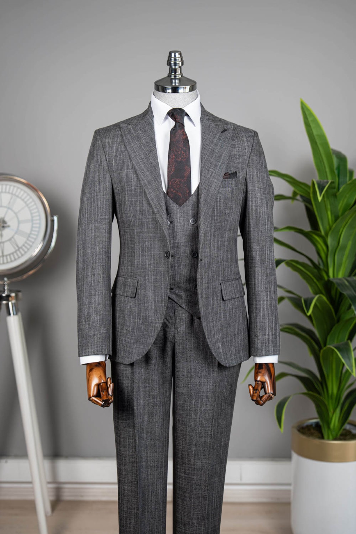 Yelekli Takım Elbise